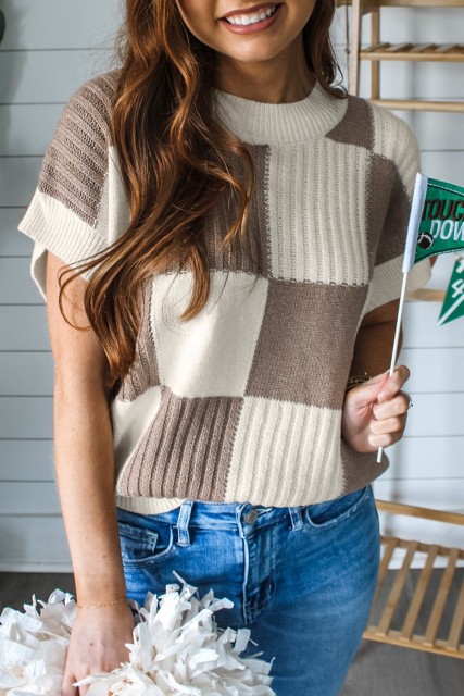 Khaki Checkered Color Block Crew Neck Short Sleeve Sweater LC2725991-P1622