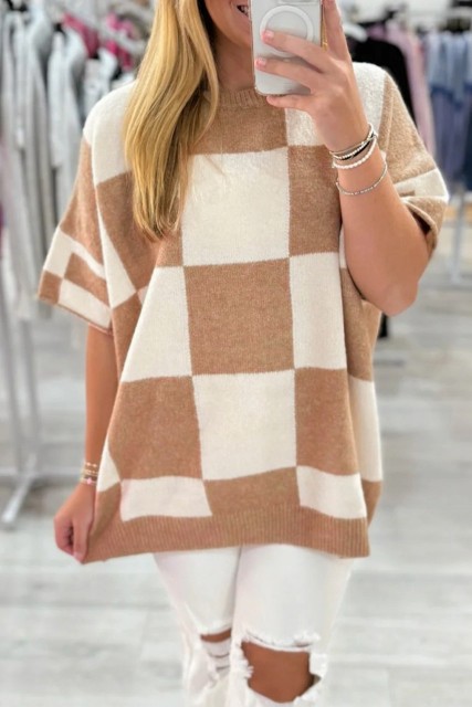 Light French Beige Checkered Pattern Loose Drop Shoulder Half Sleeve Sweater LC2727304-P4016